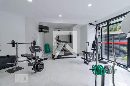 Apartamento à venda com 83m², 3 quartos e 1 vaga Apartamento à venda com 83m², 3 quartos e 1 vagaÁrea comum - Academia