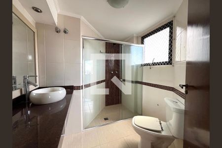Apartamento à venda com 83m², 3 quartos e 1 vaga Apartamento à venda com 83m², 3 quartos e 1 vagaBanheiro da Suíte