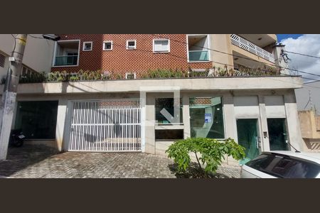 Apartamento para alugar com 53m², 2 quartos e 2 vagas Apartamento para alugar com 53m², 2 quartos e 2 vagasFachada