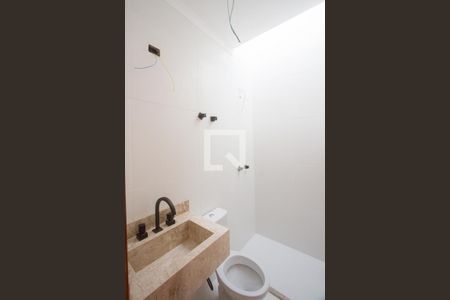 Casa à venda com 120m², 3 quartos e 2 vagasBanheiro Suíte 3