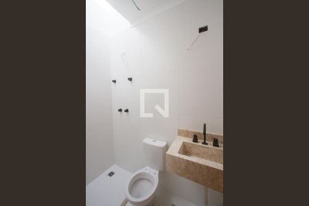 Casa à venda com 120m², 3 quartos e 2 vagasBanheiro Suíte 2