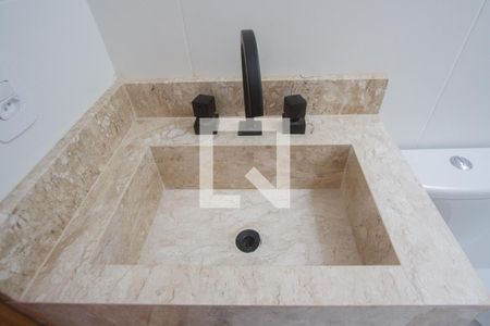 Casa à venda com 120m², 3 quartos e 2 vagasPia/Banheiro Suíte 3