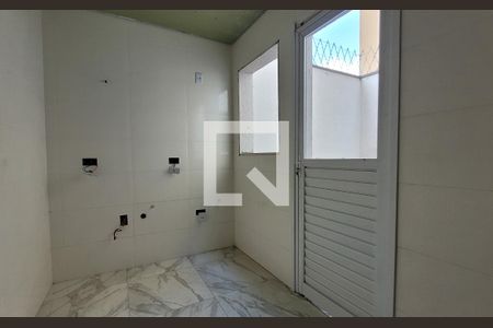 Apartamento para alugar com 61m², 2 quartos e 2 vagas Apartamento para alugar com 61m², 2 quartos e 2 vagasCozinha