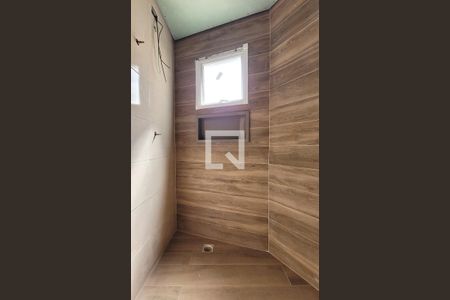 Apartamento para alugar com 61m², 2 quartos e 2 vagas Apartamento para alugar com 61m², 2 quartos e 2 vagasBanheiro da Suíte 2