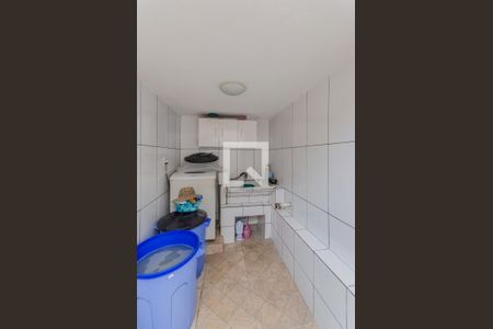 Casa à venda com 178m², 4 quartos e 1 vaga Casa à venda com 178m², 4 quartos e 1 vagaÁrea de Serviço