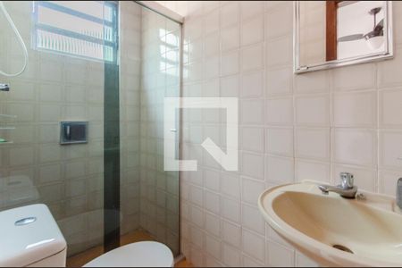 Casa à venda com 178m², 4 quartos e 1 vaga Casa à venda com 178m², 4 quartos e 1 vagaBanheiro da Suíte 1