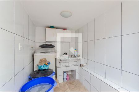 Casa à venda com 178m², 4 quartos e 1 vaga Casa à venda com 178m², 4 quartos e 1 vagaÁrea de Serviço