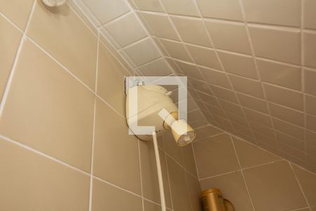 Casa à venda com 166m², 4 quartos e 2 vagasBanheiro 1