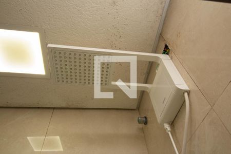 Casa à venda com 166m², 4 quartos e 2 vagasBanheiro 2