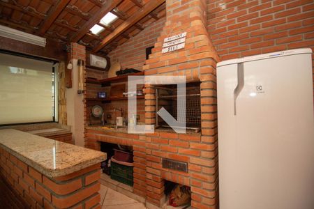 Casa à venda com 166m², 4 quartos e 2 vagasChurrasqueira