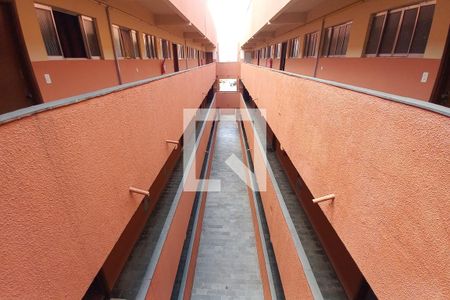 Apartamento para alugar com 76m², 2 quartos e 1 vaga Apartamento para alugar com 76m², 2 quartos e 1 vagaCorredor Interno do Bloco