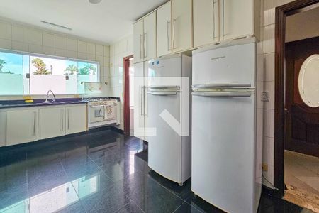 Casa de condomínio para alugar com 1000m², 7 quartos e 6 vagas Casa de condomínio para alugar com 1000m², 7 quartos e 6 vagasCozinha