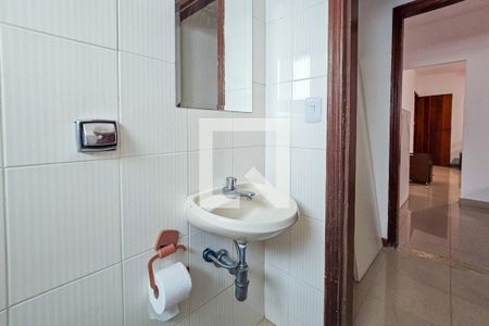 Casa de condomínio para alugar com 1000m², 7 quartos e 6 vagas Casa de condomínio para alugar com 1000m², 7 quartos e 6 vagasBanheiro da Suíte 3