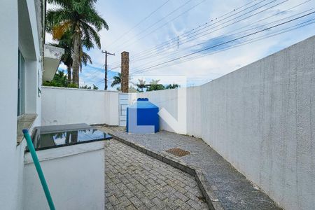 Casa de condomínio para alugar com 1000m², 7 quartos e 6 vagas Casa de condomínio para alugar com 1000m², 7 quartos e 6 vagasÁrea de serviço
