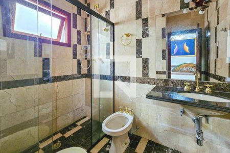 Casa de condomínio para alugar com 1000m², 7 quartos e 6 vagas Casa de condomínio para alugar com 1000m², 7 quartos e 6 vagasbanheiro da Suíte 4