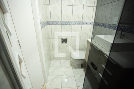 Apartamento para alugar com 60m², 2 quartos e 1 vagaBANHEIRO