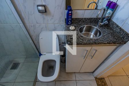 Casa à venda com 1000m², 4 quartos e 3 vagas Casa à venda com 1000m², 4 quartos e 3 vagasBanheiro