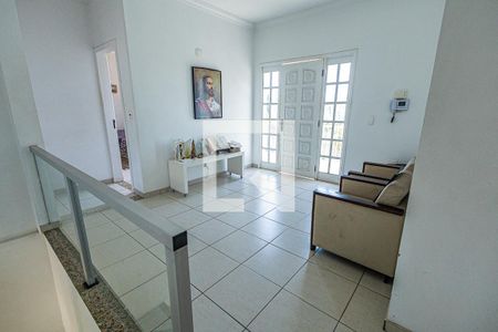 Casa à venda com 1000m², 4 quartos e 3 vagas Casa à venda com 1000m², 4 quartos e 3 vagasSala / 2º andar