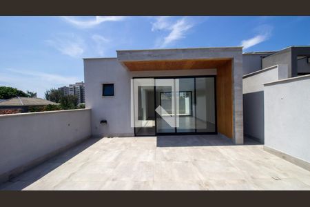 Casa de condomínio à venda com 350m², 4 quartos e 2 vagasSacada do Sotão