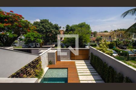 Casa de condomínio à venda com 350m², 4 quartos e 2 vagasVista da Varanda da Suíte 2