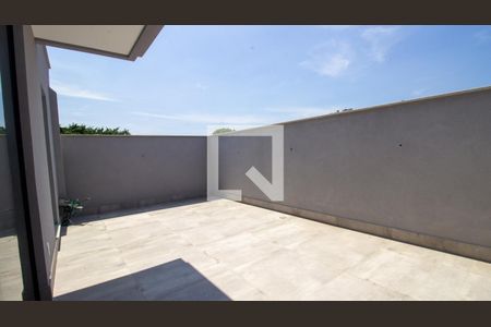 Casa de condomínio à venda com 350m², 4 quartos e 2 vagasSacada do Sotão