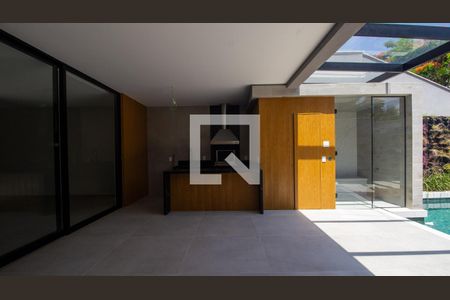 Casa de condomínio à venda com 350m², 4 quartos e 2 vagasÁrea Gourmet