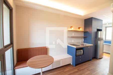 Studio à venda com 26m², 1 quarto e sem vagaSala / Quarto - Studio