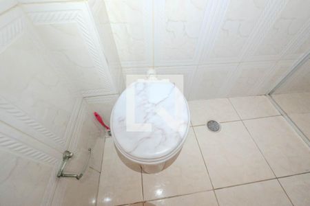 Banheiro de kitnet/studio para alugar com 1 quarto, 40m² em Centro Histórico de São Paulo, São Paulo
