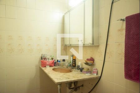 Casa à venda com 150m², 3 quartos e 3 vagasBanheiro da Suíte