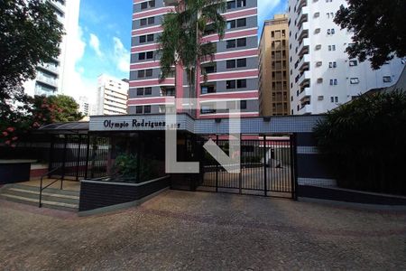 Apartamento para alugar com 85m², 2 quartos e 1 vagaFachada e Portaria 