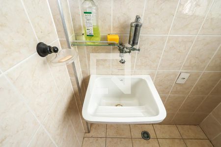 Apartamento para alugar com 68m², 3 quartos e 1 vagaÁrea de Serviço