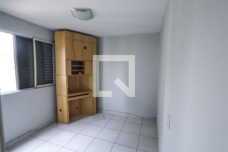 Quarto 2 de apartamento para alugar com 3 quartos, 68m² em Jardim Santa Emilia, São Paulo