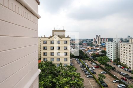 Apartamento para alugar com 68m², 3 quartos e 1 vagaÁrea de Serviço