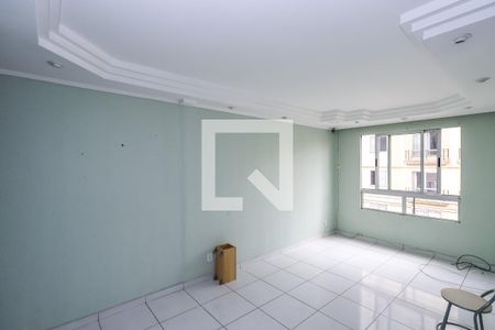 Sala de apartamento para alugar com 3 quartos, 68m² em Jardim Santa Emilia, São Paulo