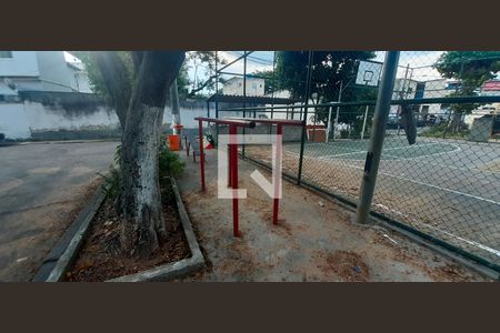 Casa de condomínio à venda com 200m², 3 quartos e sem vagaÁrea