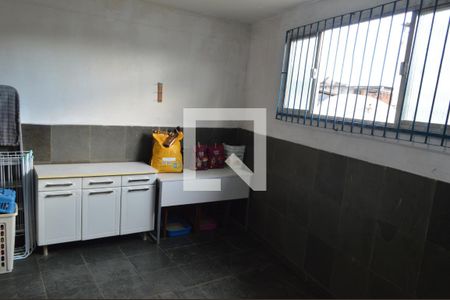 Casa de condomínio à venda com 200m², 3 quartos e sem vagaÁrea de Serviço