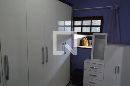 Casa de condomínio à venda com 200m², 3 quartos e sem vagaQuarto 2