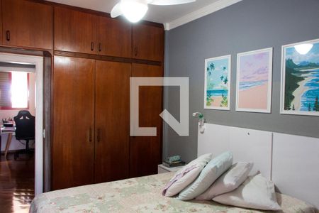 Apartamento à venda com 164m², 4 quartos e 2 vagasQuarto 2