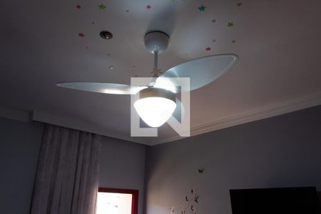 Apartamento à venda com 164m², 4 quartos e 2 vagasQuarto 2