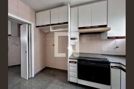 Apartamento para alugar com 172m², 3 quartos e 2 vagasCozinha 