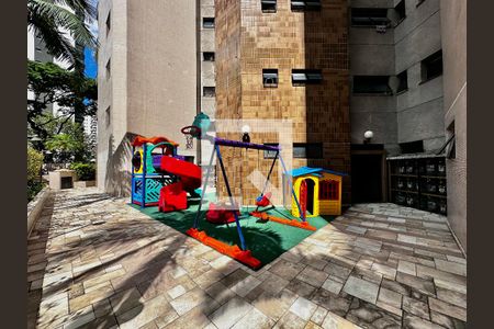 Apartamento para alugar com 172m², 3 quartos e 2 vagasPlayground 