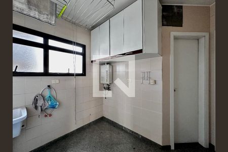 Apartamento para alugar com 172m², 3 quartos e 2 vagasÁrea de Serviço