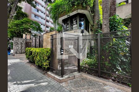 Apartamento para alugar com 172m², 3 quartos e 2 vagasFachada 