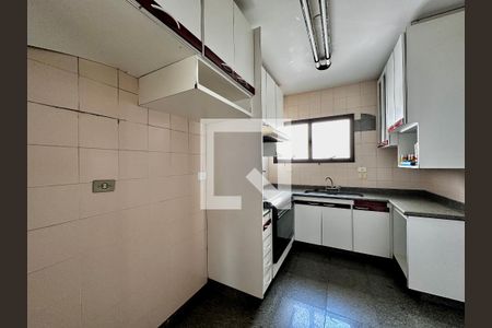 Apartamento para alugar com 172m², 3 quartos e 2 vagasCozinha 