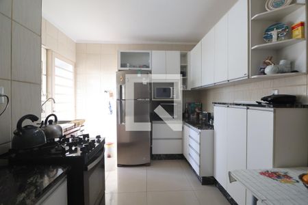 Apartamento à venda com 72m², 2 quartos e 1 vagaCozinha - Armários