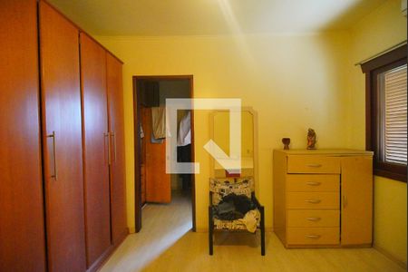 Casa à venda com 360m², 3 quartos e 2 vagasSuíte