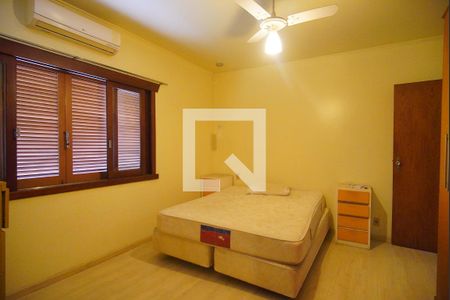 Casa à venda com 360m², 3 quartos e 2 vagasSuíte