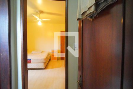 Casa à venda com 360m², 3 quartos e 2 vagasCloset da suíte