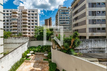 Apartamento à venda com 250m², 5 quartos e 2 vagasSuíte 3