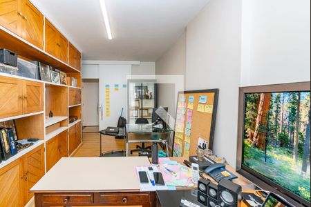 Apartamento à venda com 250m², 5 quartos e 2 vagasQuarto 6 - Escritório